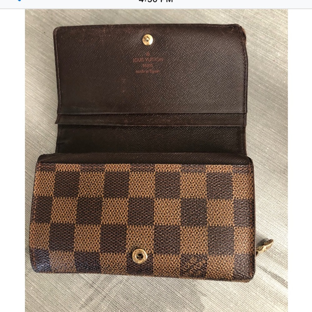 Louis Vuitton Damier Ebene Bifold Wallet in Brown